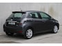 Toyota Yaris 1.5 Full Hybrid Dynamic / CAMERA / LM VELGEN / DEALER ONDERHOUDEN