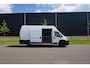 Peugeot Boxer 2.2 BlueHDi 140 L4H3 Zwaar 3.5t |Topstaat |EURO6D |1e eigenaar |Betimmering |Camera |Cruise |Navi |Climate |Lederen stuur |Carplay |Bluetooth |3500 KG |Heavy