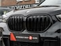 BMW X1 xDrive20i High Exe M-Sport PANO 19 INCH HARMAN KARDON HUD CAMERA SHADOW