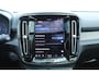Volvo XC40 Recharge Pro | Panoramadak | Verwarmbare voorstoelen en stuurwiel | Adaptieve cruise control | Rondom zichtcamera | Warmtepomp | Apple carplay/Android auto