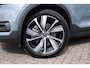 Volvo XC40 Recharge Pro | Panoramadak | Verwarmbare voorstoelen en stuurwiel | Adaptieve cruise control | Rondom zichtcamera | Warmtepomp | Apple carplay/Android auto