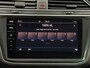 Volkswagen Tiguan 1.5 TSI ACT R-Line 2019 PANO LEDER LED CAMERA
