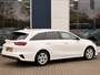 Kia Ceed Sw 1.0 T-GDi 100pk DynamicPlusLine I Navigatie | Stoel & Stuurverw. I Elektrische achterklep I Half Leer I Keyless entry I Parkeerhulp voor en achter I
