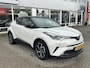Toyota C-HR / C-HR+ 1.8 Hybrid Style Ultimate lichtmetalen velgen 18" , Parkeersensoren voor - achter , Parkeerhulp ,navigatiesysteem full map , Stoelverwarming