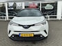Toyota C-HR / C-HR+ 1.8 Hybrid Style Ultimate lichtmetalen velgen 18" , Parkeersensoren voor - achter , Parkeerhulp ,navigatiesysteem full map , Stoelverwarming