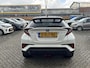 Toyota C-HR / C-HR+ 1.8 Hybrid Style Ultimate lichtmetalen velgen 18" , Parkeersensoren voor - achter , Parkeerhulp ,navigatiesysteem full map , Stoelverwarming