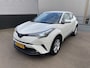 Toyota C-HR / C-HR+ 1.8 Hybrid Dynamic edition Stoel- & stuurverwarming, dodehoek detectie, navigatie, achteruitrijcamera, adaptieve cruise control