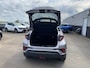 Toyota C-HR / C-HR+ 1.8 Hybrid Executive Nieuw geleverd en dealeronderhouden, 1e eign. Stoel- & Stuurwielverwarming, achteruitrij camera, adaptieve cruise control, dodehoek detectie, keyless, Navigatie