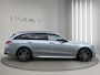 Mercedes-Benz C-klasse 300 e AMG Line Premium Plus | Pano | 360 | Head -Up | Leder | Sfeer | Memory | Night Pakket | Trekhaak |