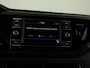 Volkswagen Polo 1.0 TSI Life 95 PK | Verlengde garantie | Navigatie via App | Parkeersensoren achter | Achteruitrijcamera | Adaptieve cruise control |