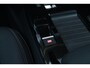 Citroën C4 C4 1.2 HYbrid 145PK MAX | HEAD UP DISPLAY | CAMERA VOOR + ACHTER | NAVIGATIE | DRAADLOZE TELEFOONLADER | FULL LED KOPLAMPEN | DRAADLOZE APPLE CARPLAY/ANDROID AUTO | 18" LICHTMETALEN VELGEN | ADAPTIVE CRUISE CONTROL | CLIMATE CONTROL | LEDEREN BEKLEDING | DAB+ RADIO | KEYLESS ENTRY/START |