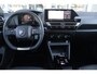 Citroën C4 C4 1.2 HYbrid 145PK MAX | HEAD UP DISPLAY | CAMERA VOOR + ACHTER | NAVIGATIE | DRAADLOZE TELEFOONLADER | FULL LED KOPLAMPEN | DRAADLOZE APPLE CARPLAY/ANDROID AUTO | 18" LICHTMETALEN VELGEN | ADAPTIVE CRUISE CONTROL | CLIMATE CONTROL | LEDEREN BEKLEDING | DAB+ RADIO | KEYLESS ENTRY/START |