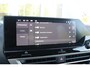 Citroën C4 C4 1.2 HYbrid 145PK MAX | HEAD UP DISPLAY | CAMERA VOOR + ACHTER | NAVIGATIE | DRAADLOZE TELEFOONLADER | FULL LED KOPLAMPEN | DRAADLOZE APPLE CARPLAY/ANDROID AUTO | 18" LICHTMETALEN VELGEN | ADAPTIVE CRUISE CONTROL | CLIMATE CONTROL | LEDEREN BEKLEDING | DAB+ RADIO | KEYLESS ENTRY/START |