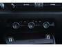 Citroën C4 C4 1.2 HYbrid 145PK MAX | HEAD UP DISPLAY | CAMERA VOOR + ACHTER | NAVIGATIE | DRAADLOZE TELEFOONLADER | FULL LED KOPLAMPEN | DRAADLOZE APPLE CARPLAY/ANDROID AUTO | 18" LICHTMETALEN VELGEN | ADAPTIVE CRUISE CONTROL | CLIMATE CONTROL | LEDEREN BEKLEDING | DAB+ RADIO | KEYLESS ENTRY/START |