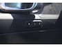 Volvo XC40 2.0 B4 Inscription | 360 Graden Camera | Parkeersensoren | Keyless Entry | Elektrische Achterklep | Elektrisch Verstelbare Voorstoelen | LED Koplampen Adaptief | Cruise Control Adaptief | Navigatie | Apple Carplay | Android Auto