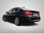 BMW 3-Serie 318i EXE H6 Navigatie Full Led 18"Velgen DonkerGlas Chroom DonkerGlas Schitterend
