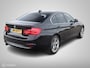 BMW 3-Serie 318i EXE H6 Navigatie Full Led 18"Velgen DonkerGlas Chroom DonkerGlas Schitterend