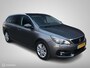Peugeot 308 SW 1.2 PT 110 PK H6 Exe Navigatie Panodak Trekhaak DonkerGlas Pdc V+A