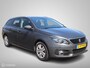 Peugeot 308 SW 1.2 PT 110 PK H6 Exe Nieuwe D-Riem|Trekhaak|Navi|Panodak|Carplay|PDC V+A|DonkerGlas|16"LMV