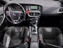 Volvo V40 2.0 T2 R DESIGN XENON CAMERA HALF LEER NAVI CRUISE ECC TREKHAAK