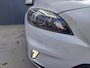 Volvo V40 2.0 T2 R DESIGN XENON CAMERA HALF LEER NAVI CRUISE ECC TREKHAAK