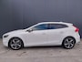Volvo V40 2.0 T2 R DESIGN XENON CAMERA HALF LEER NAVI CRUISE ECC TREKHAAK