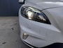 Volvo V40 2.0 T2 R DESIGN XENON CAMERA HALF LEER NAVI CRUISE ECC TREKHAAK