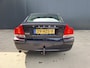 Volvo S60 2.4 5 CILINDER AUTOMAAT XENON TOUNGTIMER LEER NAVI CRUISE ECC TREKHAAK