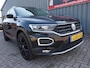 Volkswagen T-Roc 1.5 TSI Style Business Nav.Cruise.Pano.Clima.Pdc.19"Velgen