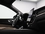 Volvo XC60 2.0 T6 Plug-in hybrid AWD Ultra Bright / Luchtvering / Panoramadak / 360 Camera / Head-Up Display / Getint Glas / Harman Kardon / Elektrische Stoelen / BLIS /