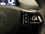 MG MG4 Electric Luxury 64 kWh SOH 96.1%!! - ORIGINEEL NEDERLANDSE AUTO - DODEHOEKDETECTIE - 3 FASE LADEN - STUURVERWARMING - ACHTERUITRIJCAMERA - CRUISE CONTROL ADAPTIEF - CLIMATE CONTROL - FULL-MAP NAVIGATIESYSTEEM - STUUR/VOORSTOELEN VERWARMD