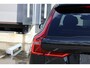 Volvo XC60 T6 Plug-in hybrid AWD Ultra Black Edition | Head-up display | Adaptive Cruise & Pilot Assist | Luchtvering | Panoramisch Schuif-/Kanteldak | 360-Camera | Harman Kardon Premium Audio | Draadloze Telefoonlader
