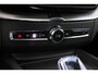 Volvo XC60 T6 Plug-in hybrid AWD Ultra Black Edition | Head-up display | Adaptive Cruise & Pilot Assist | Luchtvering | Panoramisch Schuif-/Kanteldak | 360-Camera | Harman Kardon Premium Audio | Draadloze Telefoonlader