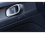 Volvo XC40 B4 Inscription | Navigatie | Adaptieve Cruise Control | Lederen Bekleding | 360° Parkeercamera | Stoel-/Stuur-/Voorruitverwarming | DAB | High Performance Audio | Elek. Stoelen | Memory | LED Koplampen | Apple CarPlay & Android Auto