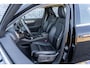 Volvo XC40 B4 Inscription | Navigatie | Adaptieve Cruise Control | Lederen Bekleding | 360° Parkeercamera | Stoel-/Stuur-/Voorruitverwarming | DAB | High Performance Audio | Elek. Stoelen | Memory | LED Koplampen | Apple CarPlay & Android Auto