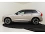 Volvo XC60 II T6 PLUG-IN HYBRID AWD ULTRA DARK *NIEUW!* -PANO.DAK|HARMAN/KARDON|HEAD-UP DISP.|360°CAM|PRIVACY.GLAS|ZWARTE.HEMEL|TREKHAAK|21" *NW.PRIJS €81.493,-*
