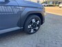 Hyundai Kona 1.6 GDI HEV Comfort Smart | Trekhaak | Achteruitrijcamera | Stoelverwarming | Stuurverwarming | Dode hoek detectie | Apple Carplay/Android Auto |