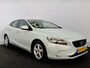 Volvo V40 1.6 T3 Kinetic Betaalbaar instappen in Volvo-kwaliteit!