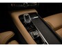 Volvo XC90 2.0 T8 Recharge AWD Ultimate Bright 455pk B&W
