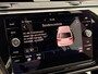 Volkswagen Touran 1.5 TSI Highline Business R 7p | ACC | Achteruitrijcamera | Stoelverwarming V+A | Elek. Trekhaak | Apple Carplay |