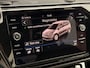 Volkswagen Touran 1.5 TSI Highline Business R 7p | ACC | Achteruitrijcamera | Stoelverwarming V+A | Elek. Trekhaak | Apple Carplay |