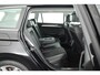 Volkswagen Passat Variant 1.5 TSI 150pk DSG Business HUD Trekhaak Camera Keyless Navigatie Voorruitverwarming
