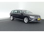 Volkswagen Passat Variant 1.5 TSI 150pk DSG Business HUD Trekhaak Camera Keyless Navigatie Voorruitverwarming