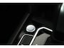 Volkswagen Passat Variant 1.5 TSI 150pk DSG Business HUD Trekhaak Camera Keyless Navigatie Voorruitverwarming