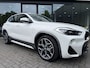 BMW X2 sDrive20i 192pk M-Sport,LED,Schuifdak,HUD,NaviPro,Stoelverw,Dealer OH,Clima,Cruise,