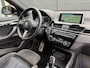 BMW X2 sDrive20i 192pk M-Sport,LED,Schuifdak,HUD,NaviPro,Stoelverw,Dealer OH,Clima,Cruise,