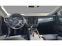 Volvo V90 2.0 T4 Momentum Pro | Panoramadak | Trekhaak | LED Koplampen Adaptief | Parkeerverwarming | DAB | Achteruitrijcamera | Navigatie | Elektrische Achterklep