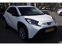 Toyota Aygo X PLAY AUTOMAAT CAMERA AD-CRUISE APPLE/ANDROID ALL-SEASON NL-AUTO DEALERONDERHOUDEN