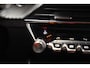 Peugeot e-2008 EV GT Pack 50 kWh 3 fase [ Panorama Leder/Acantara LED ]