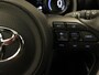 Toyota Yaris 1.5 Hybrid Executive - ORIGINEEL NEDERLANDSE AUTO - PANORAMADAK - HEAD-UP DISPLAY - PARKEERSENSOREN VOOR EN ACHTER - ACHTERUITRIJ CAMERA - STUUR EN STOEL VERWARMING - DRAADLOZE TELEFOONLADER - ADAPTIVE CRUISE CONTROL